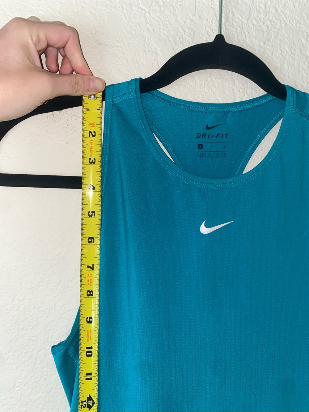 🎈Women’s Blue Nike Dri-fit tank top! - Picture 5 of 7